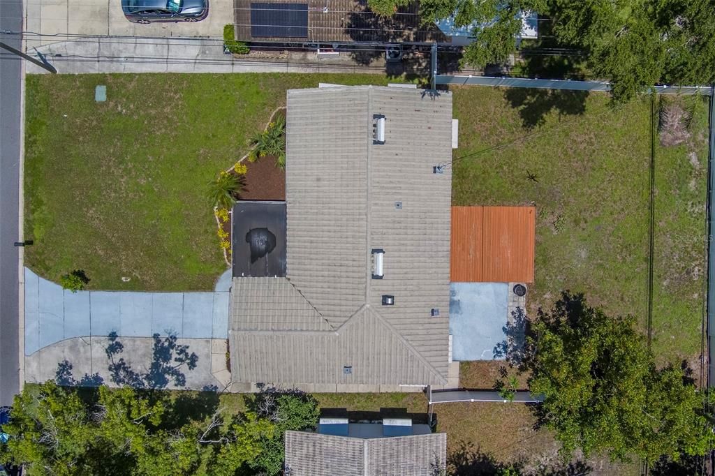 Exterior, Drone