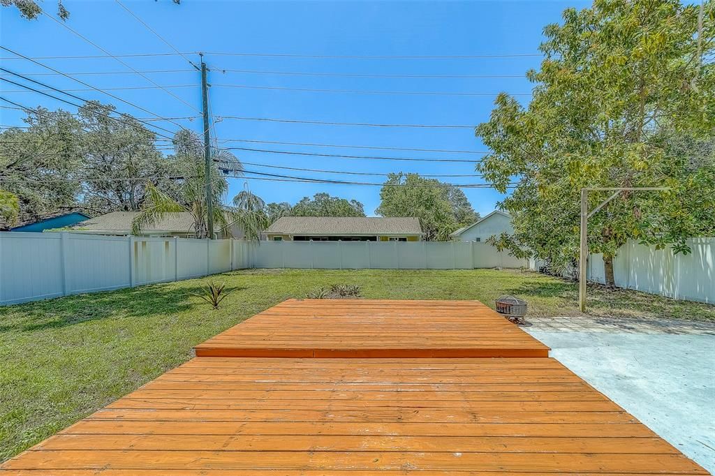 Backyard, Exterior