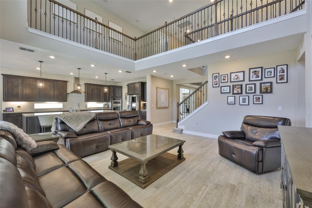 Interior, Kitchen, Living room, Pendant Lights, Recessed Lighting, Wood Texture Flooring