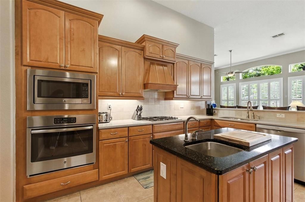 Interior, Kitchen, Pendant Lights, Stainless Steel Appliances