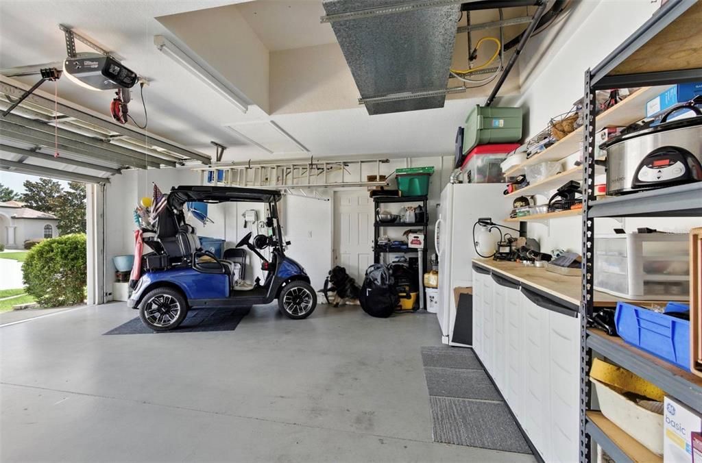Garage, Interior