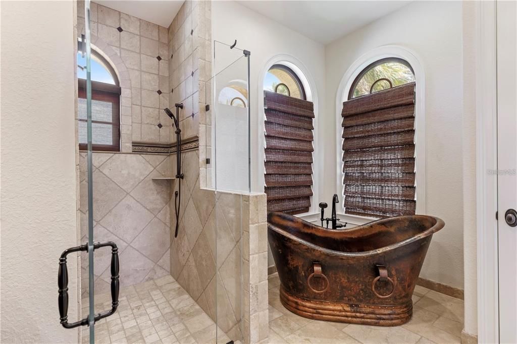 Bathroom, Free Standing Baths, Interior