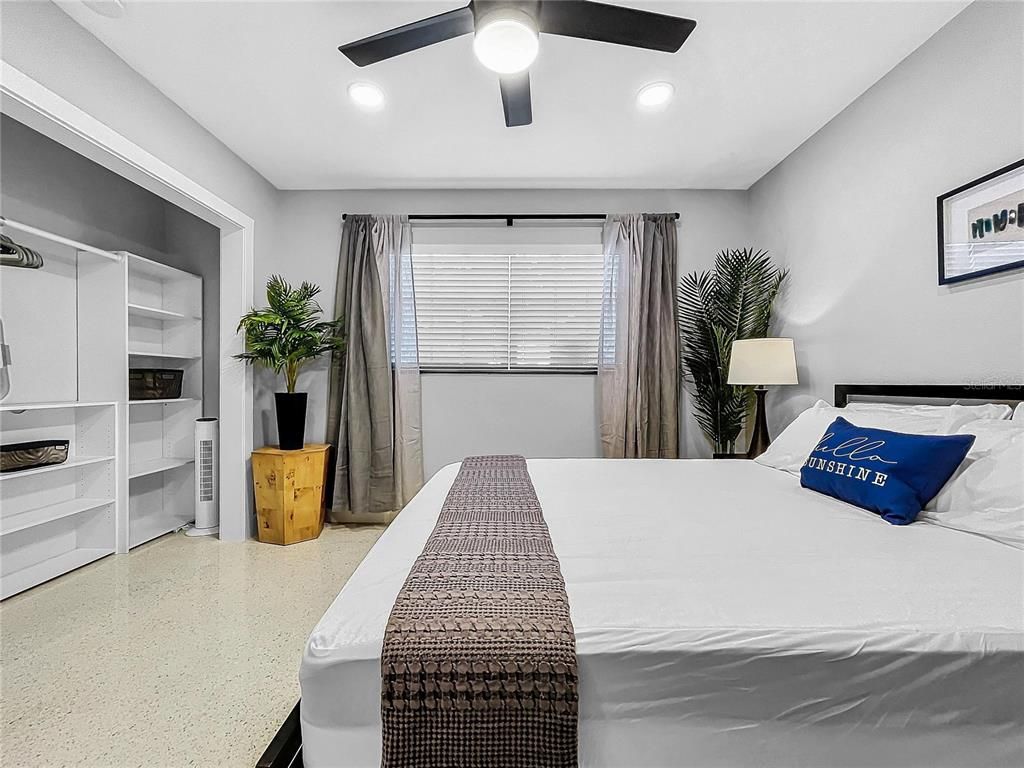 Bedroom, Interior, Recessed Lighting