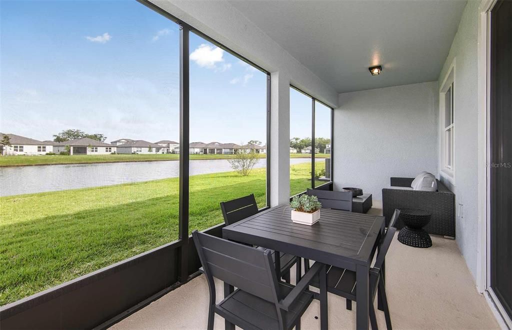 Dining room, Interior, Sun Room, Water