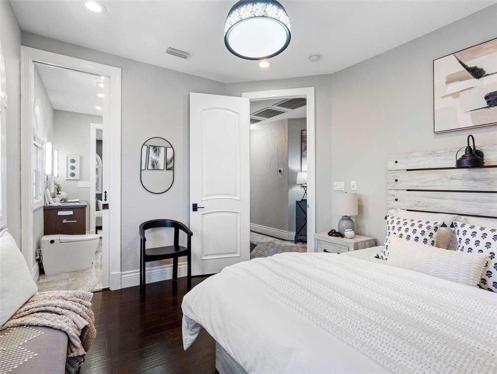 Bathroom, Bedroom, Interior, Recessed Lighting, Wood Texture Flooring