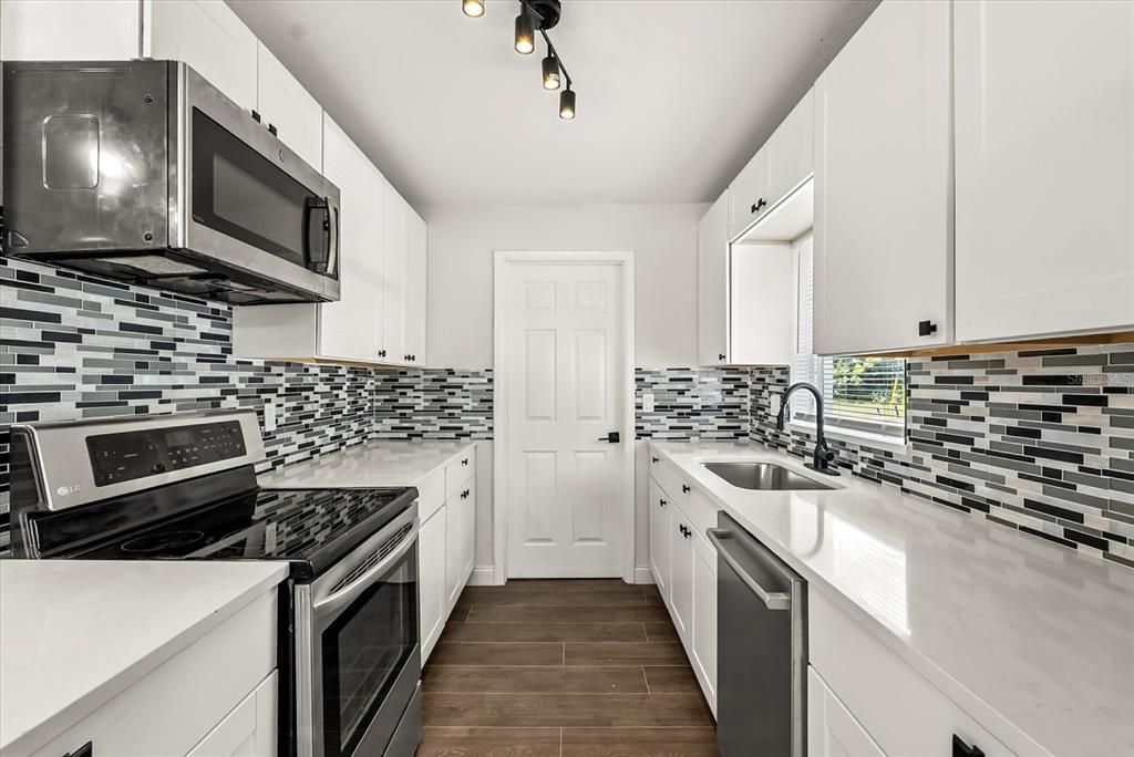 Interior, Kitchen, Stainless Steel Appliances, Wood Texture Flooring