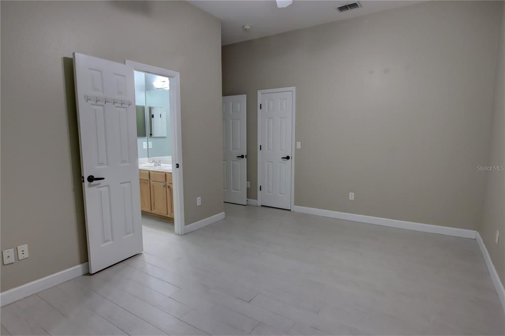 Bathroom, Empty room, Interior