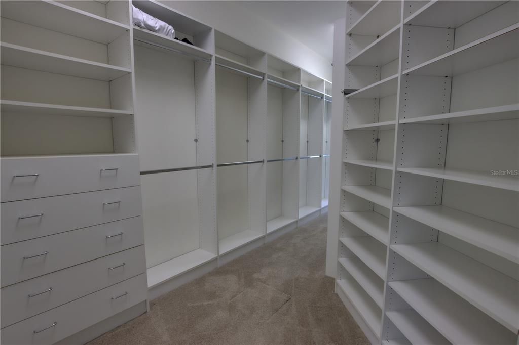 Interior, Walk-in Closets
