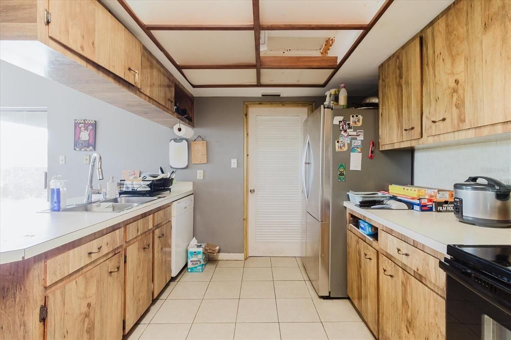 Interior, Kitchen