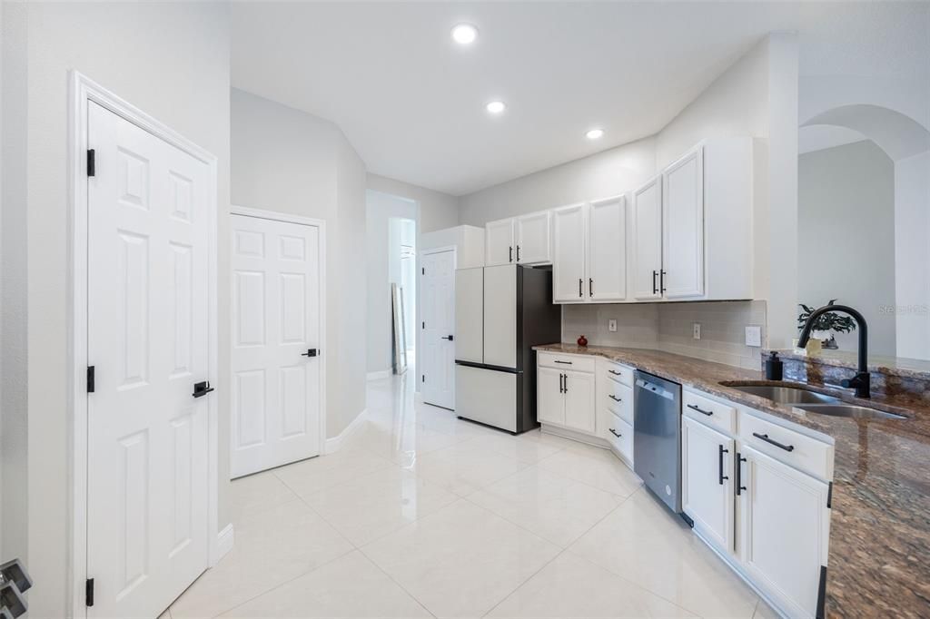 Interior, Kitchen, Recessed Lighting