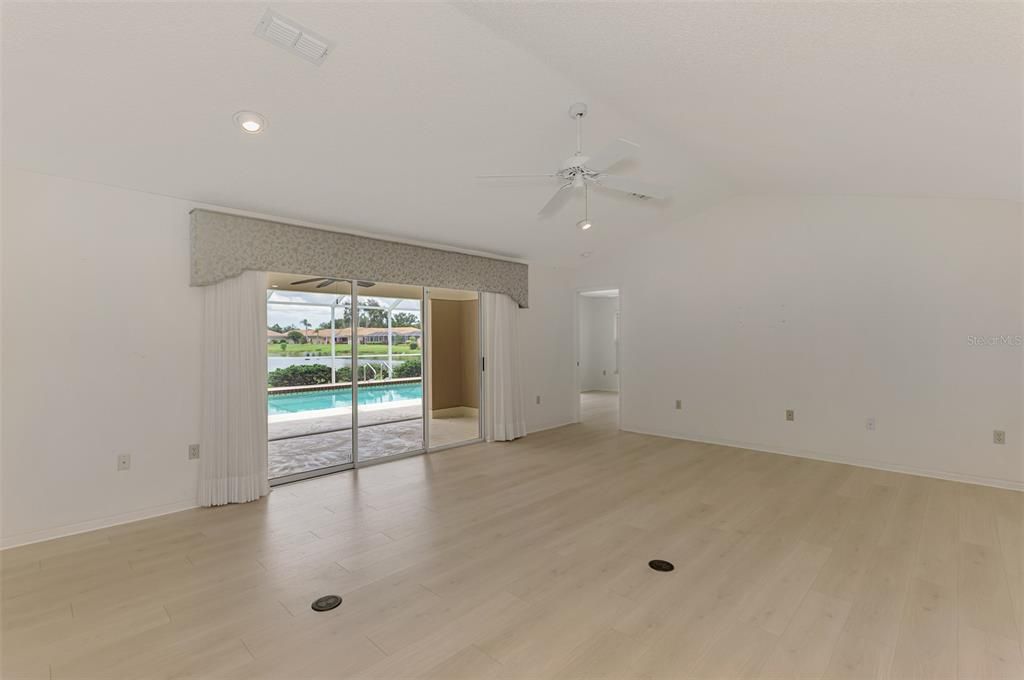 Empty room, Interior, Recessed Lighting, Wood Texture Flooring