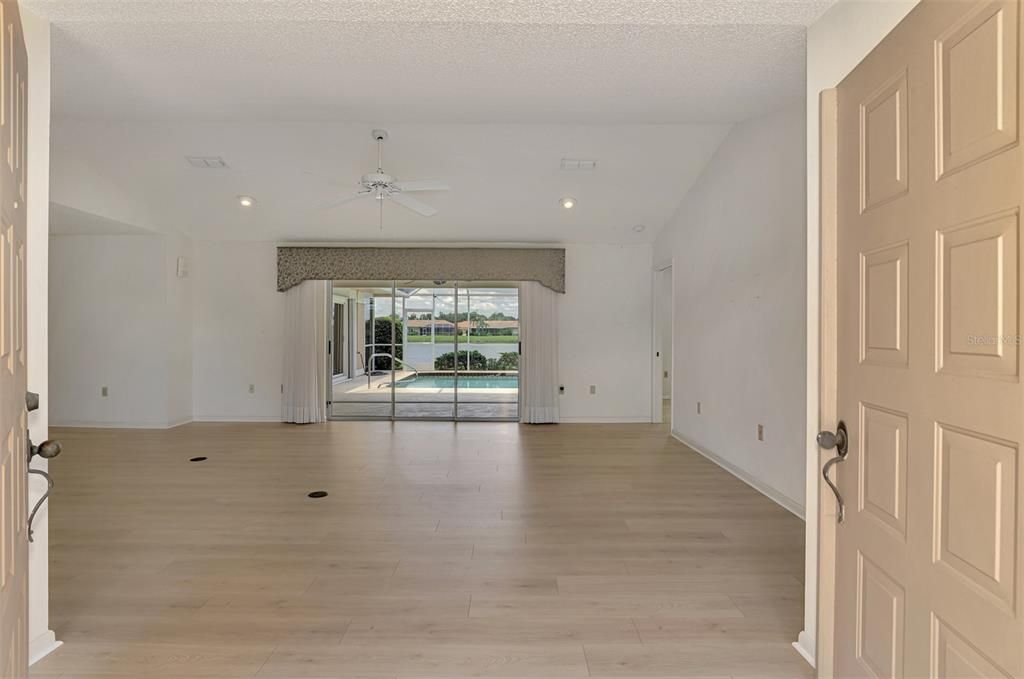 Empty room, Interior, Recessed Lighting, Wood Texture Flooring
