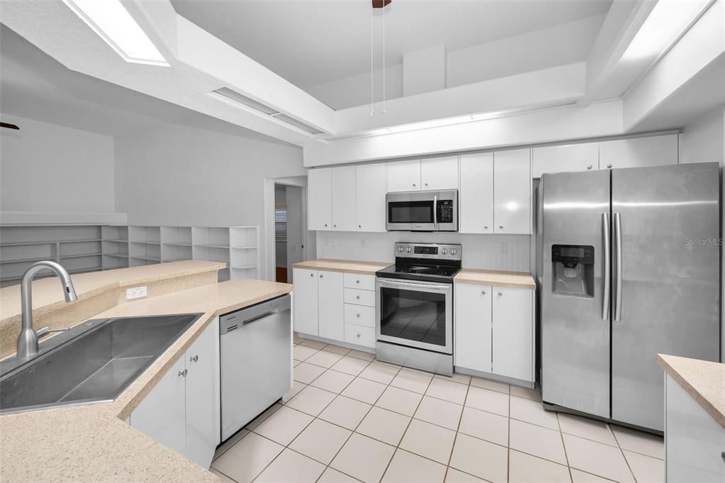 Interior, Kitchen, Stainless Steel Appliances