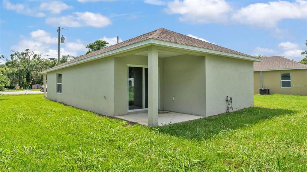 Backyard, Exterior