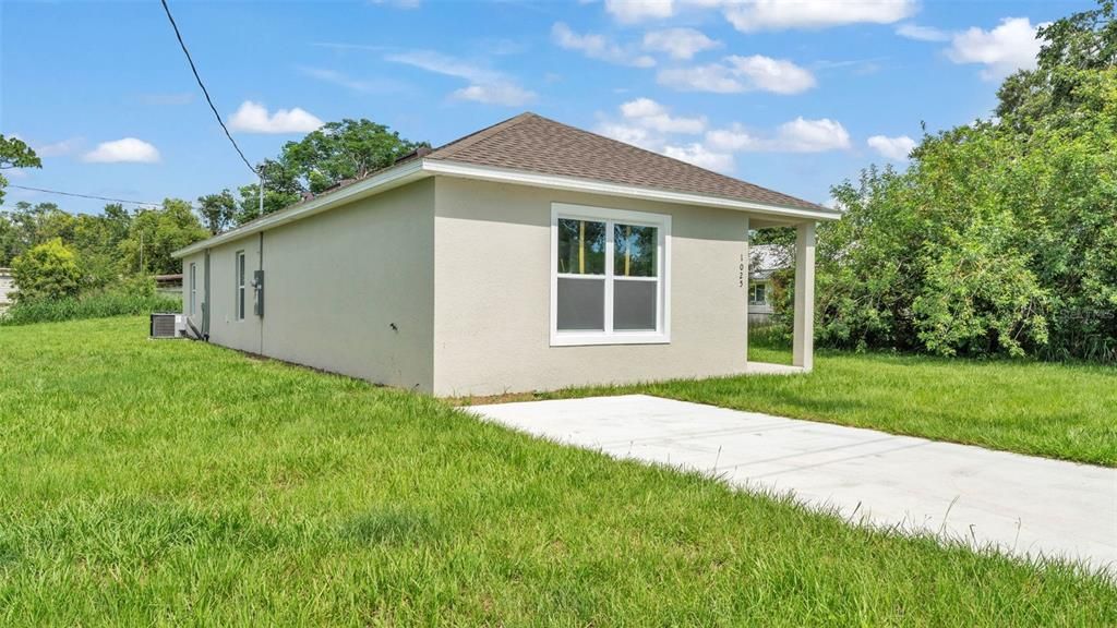 Backyard, Exterior