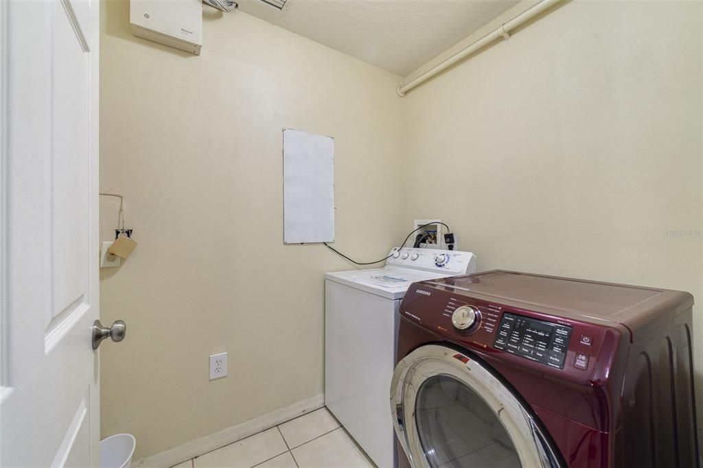 Interior, Washer