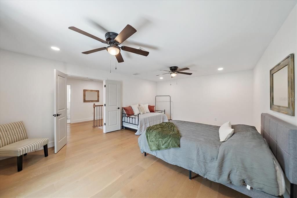 Bedroom, Interior, Recessed Lighting, Wood Texture Flooring