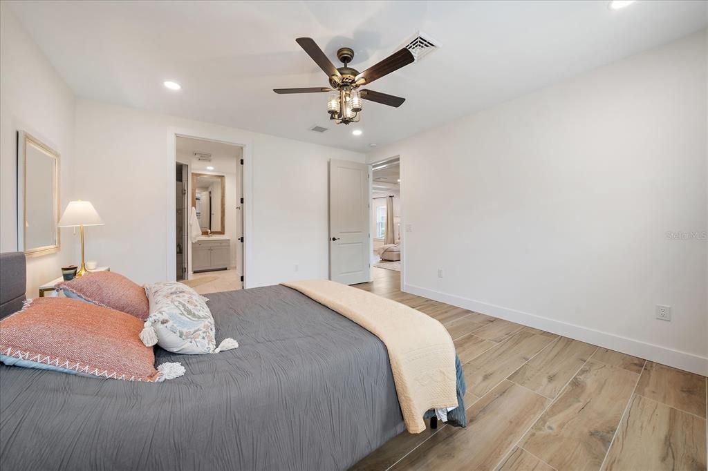 Bedroom, Interior, Recessed Lighting, Wood Texture Flooring