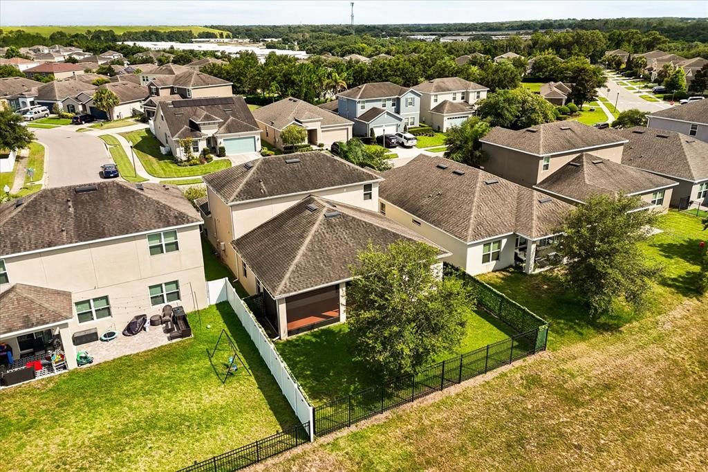 Exterior, Drone