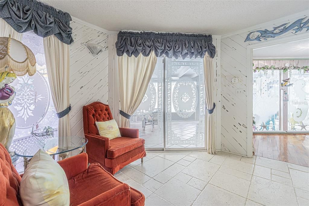 Interior, Living room
