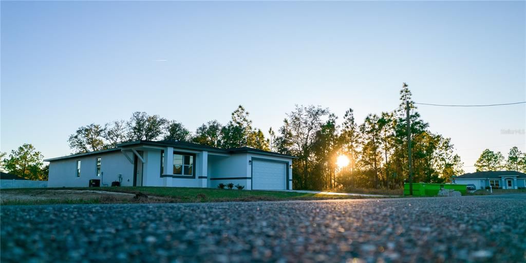 Backyard, Detached Garage, Exterior