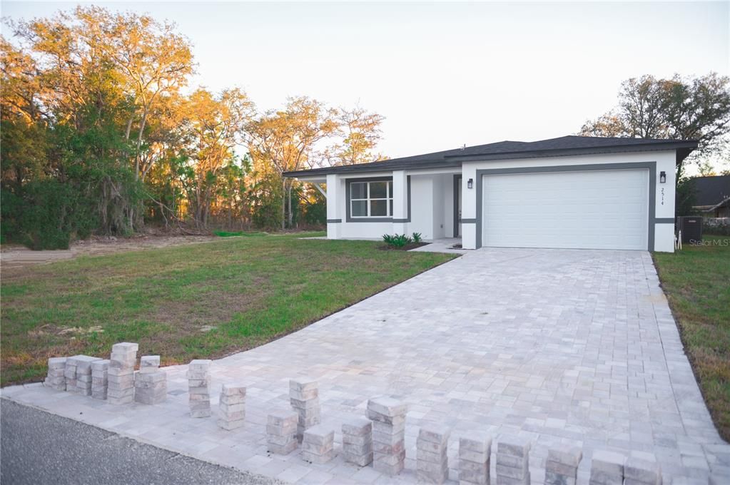 Attached, Backyard, Exterior, Facade, Ranch