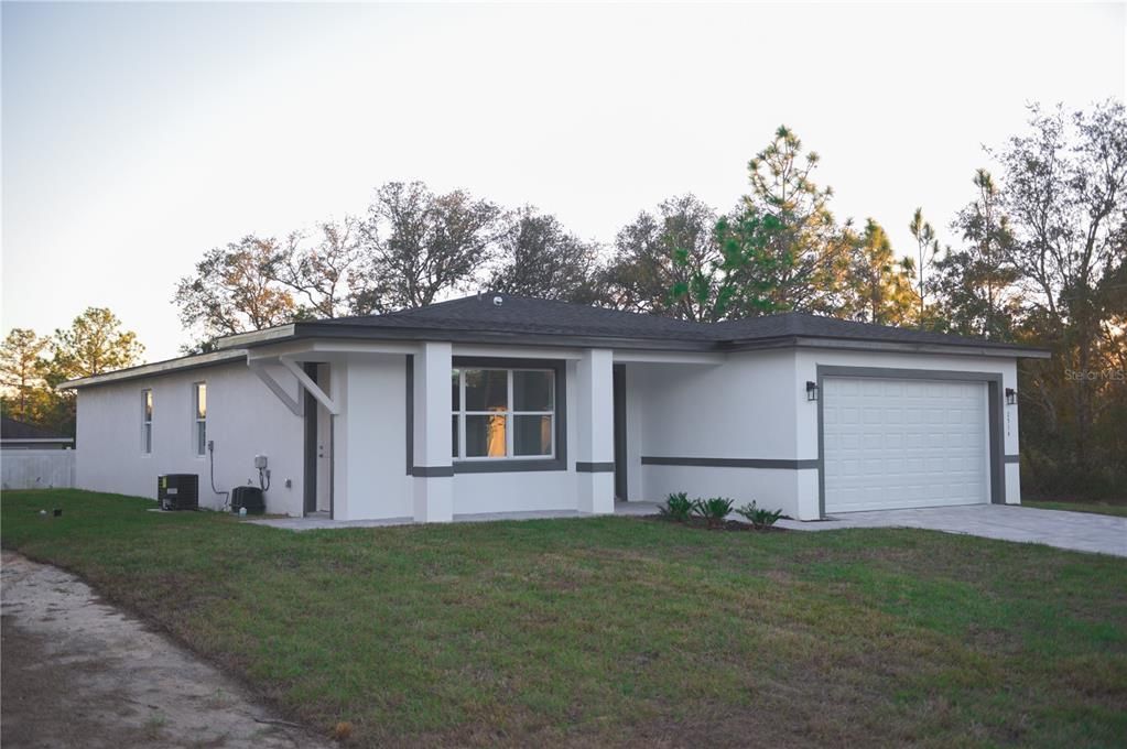 Attached, Backyard, Exterior, Facade, Ranch