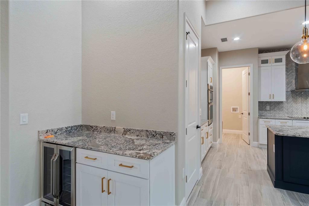 Interior, Kitchen, Pendant Lights, Recessed Lighting, Washer, Wood Texture Flooring