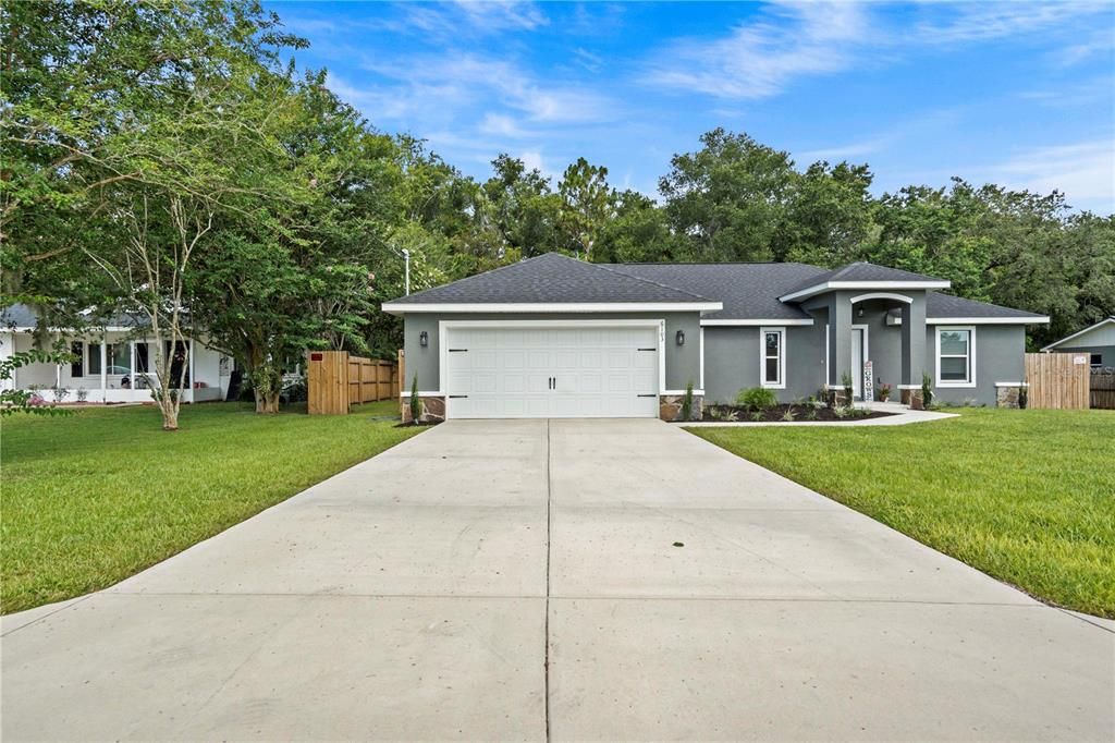 Attached, Backyard, Exterior, Facade, Ranch
