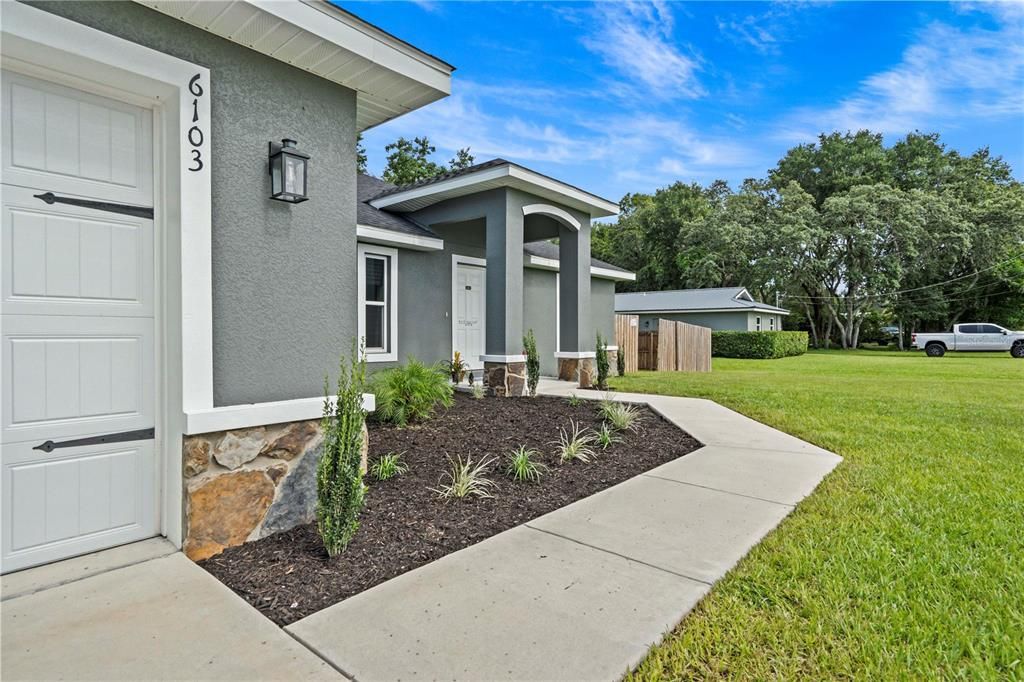 Backyard, Exterior