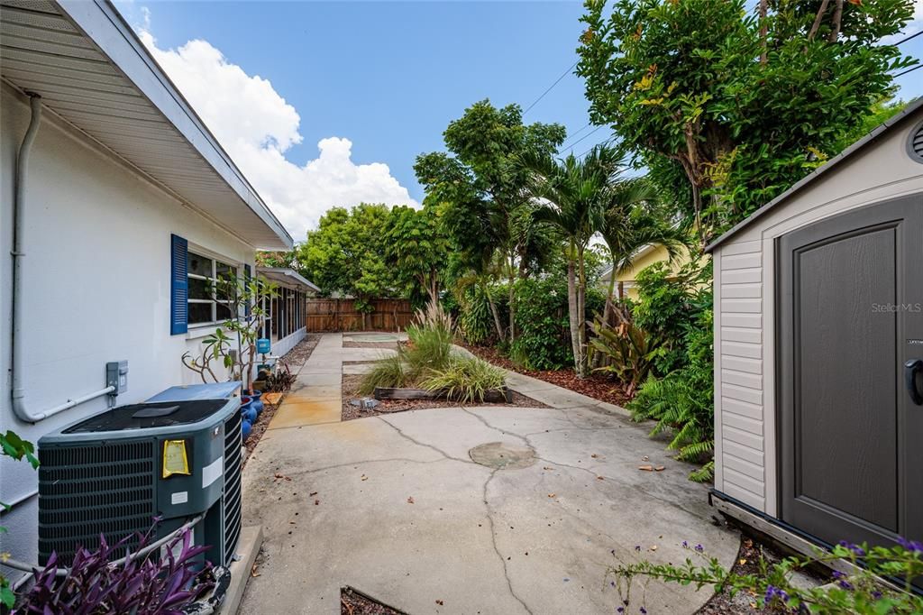 Backyard, Exterior
