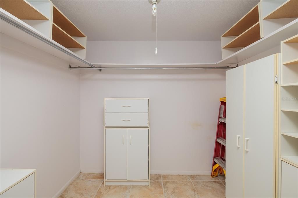 Interior, Walk-in Closets