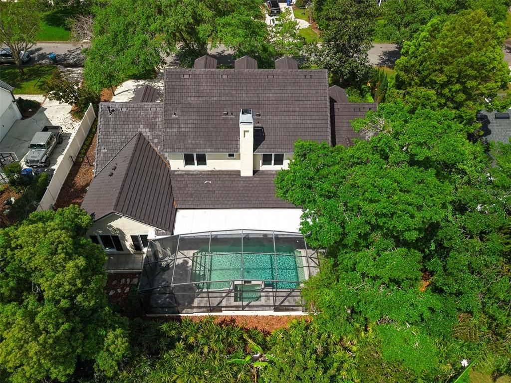 Exterior, Drone