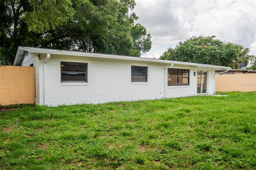 Backyard, Exterior
