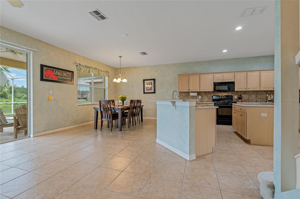 Dining room, Interior, Kitchen, Pendant Lights, Recessed Lighting