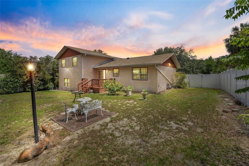 Backyard, Exterior