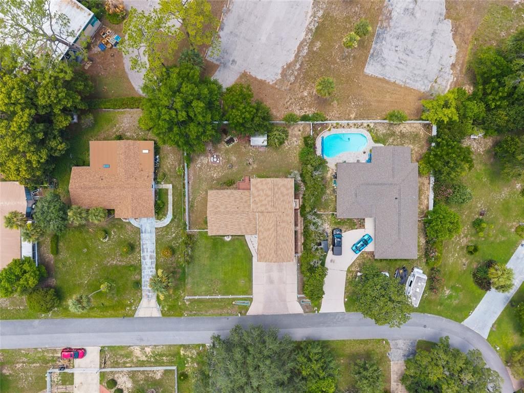 Exterior, Drone