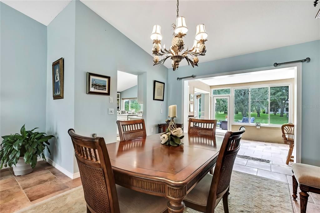 Chandelier, Dining room, Interior