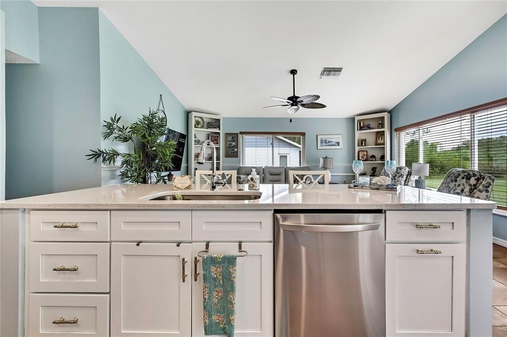 Dining room, Interior, Kitchen, Stainless Steel Appliances
