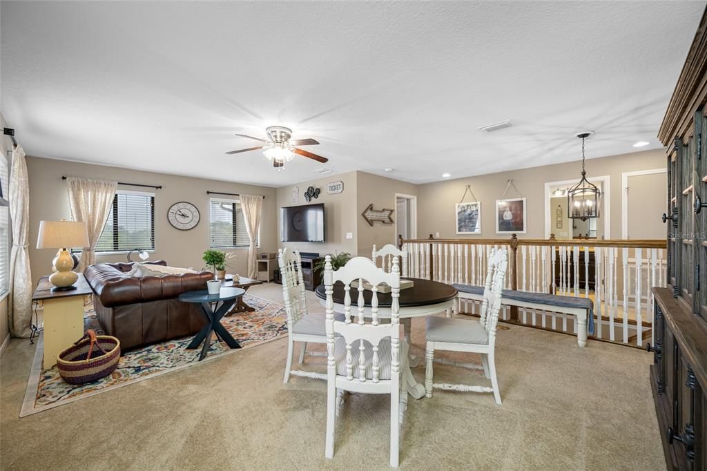 Dining room, Interior, Living room, Pendant Lights, Recessed Lighting
