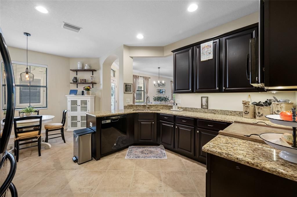 Chandelier, Dining room, Interior, Kitchen, Pendant Lights, Recessed Lighting