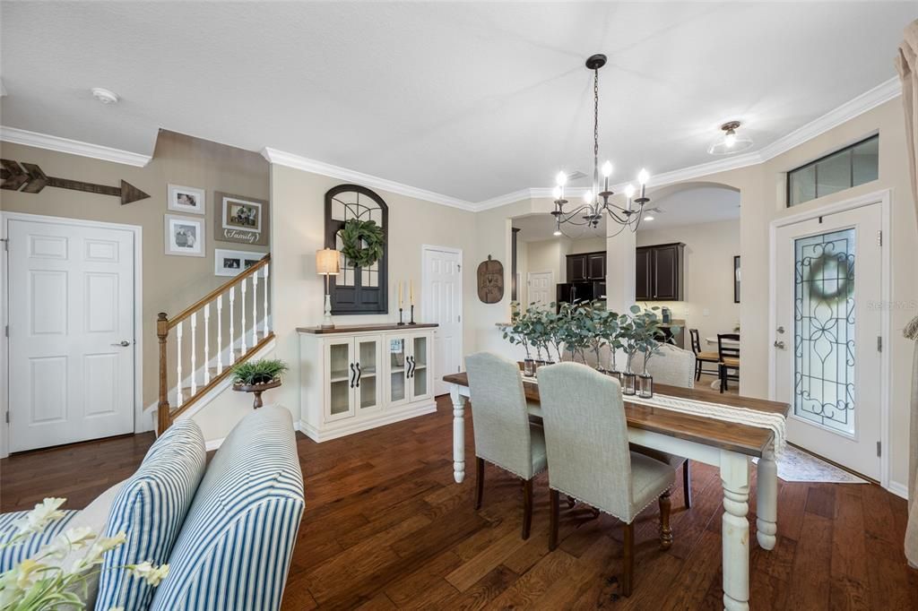 Chandelier, Dining room, Interior, Wood Texture Flooring