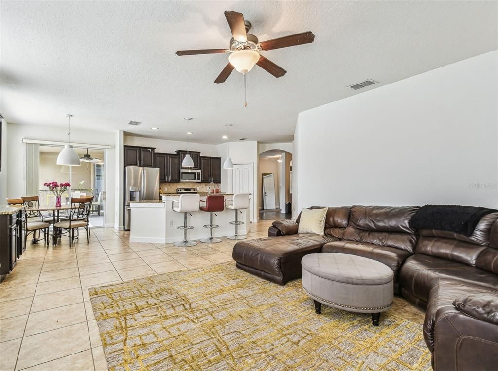 Dining room, Interior, Kitchen, Living room, Pendant Lights, Recessed Lighting, Stainless Steel Appliances