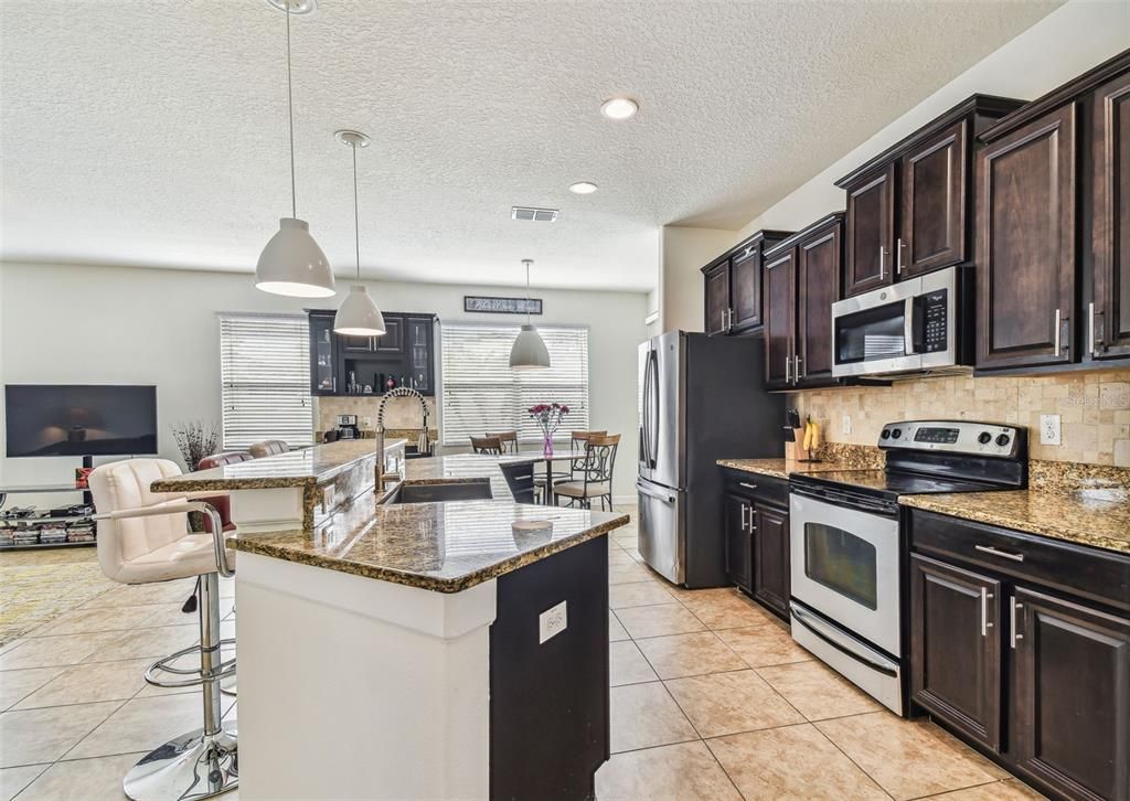 Dining room, Interior, Kitchen, Pendant Lights, Recessed Lighting