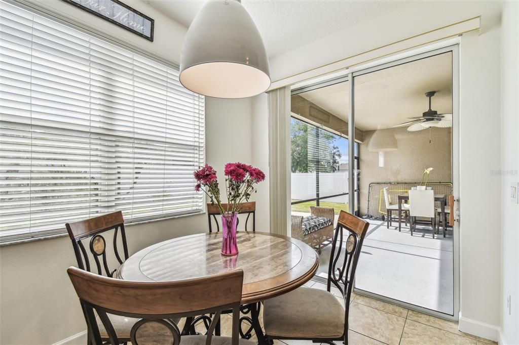 Dining room, Interior, Pendant Lights