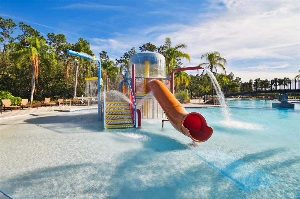 Exterior, Playground, Pool