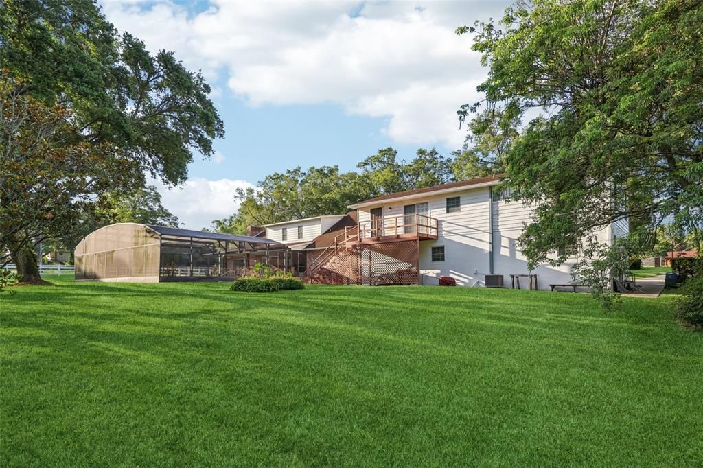 Backyard, Exterior