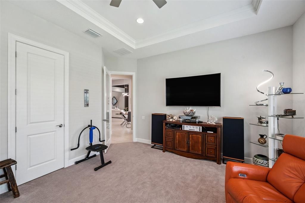 Fitness Equipment, Interior, Recessed Lighting