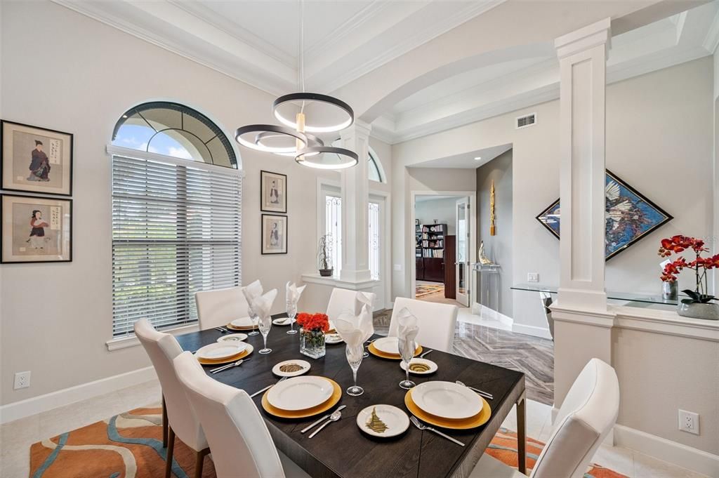 Dining room, Interior, Pendant Lights, Recessed Lighting