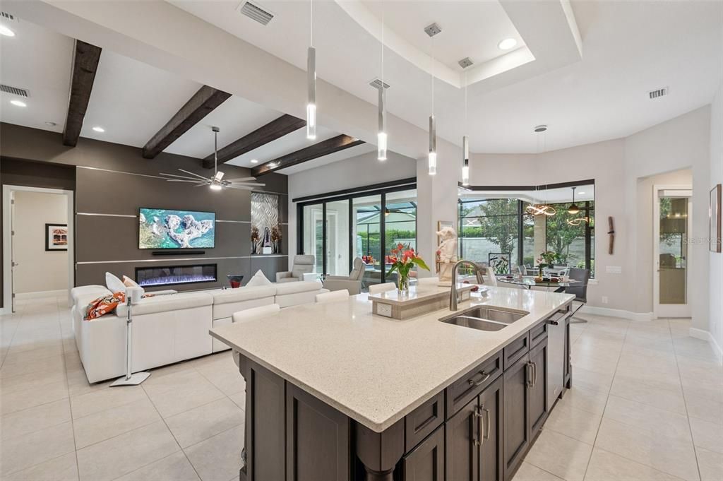 Interior, Kitchen, Living room, Pendant Lights, Recessed Lighting, Wooden Beams